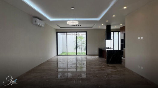 Residencia en Vía Cumbres 4 recámaras lujo