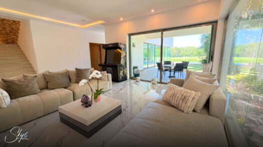 Residencia en Puerto Cancún frente al golf